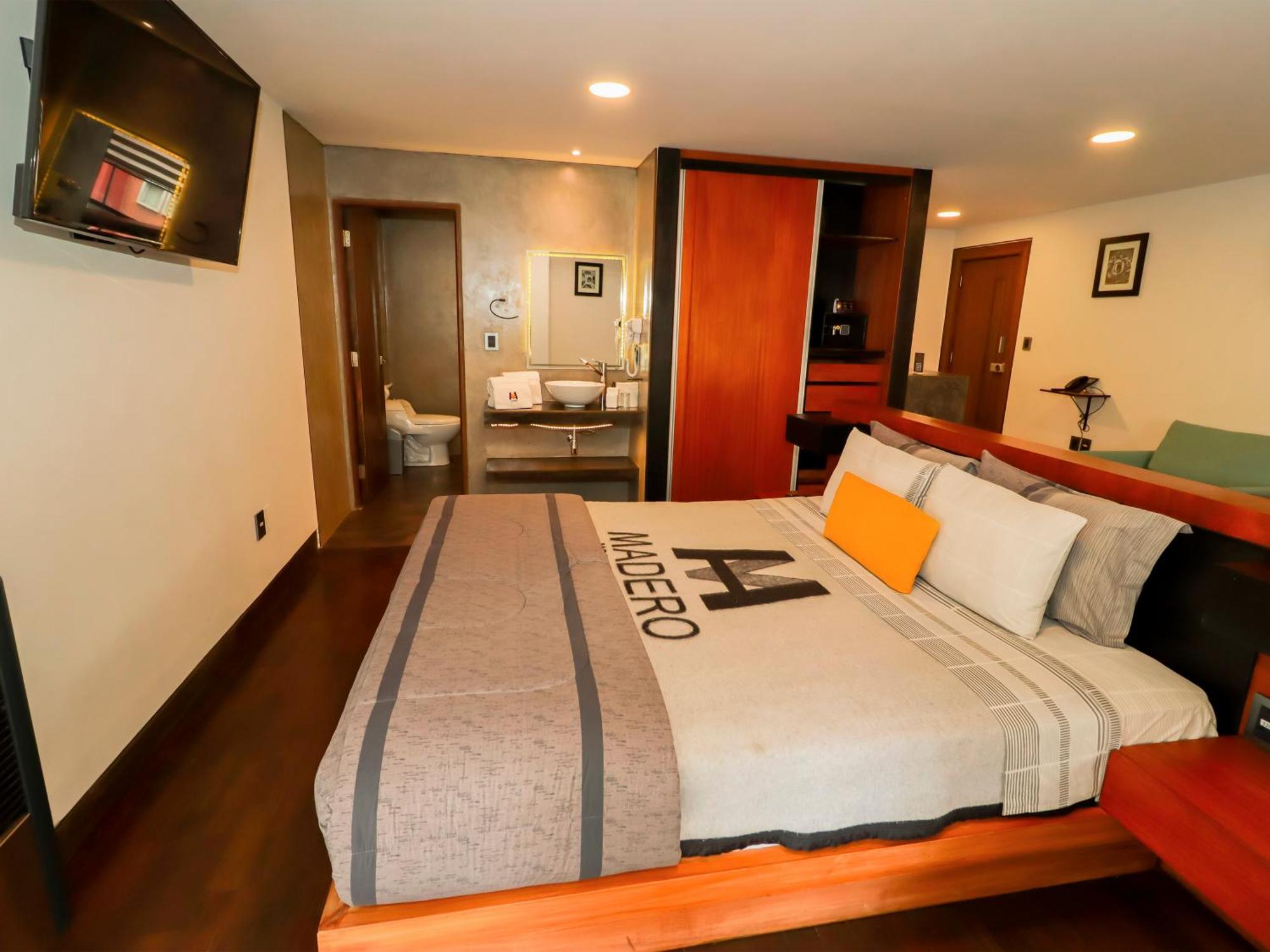 Madero Hotel & Suites La Paz Ngoại thất bức ảnh